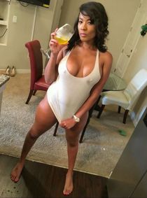 Jessie Shared A Cock